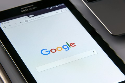 Dados divulgados pelo Google Trends sugerem maior familiaridade dos brasileiros com inteligência artificial, diz especialista