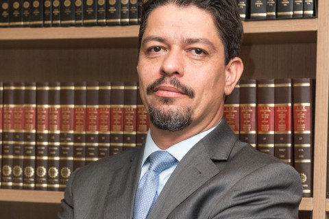 Receita Federal monitora Pix, moedas digitais e doações desde 1º de janeiro